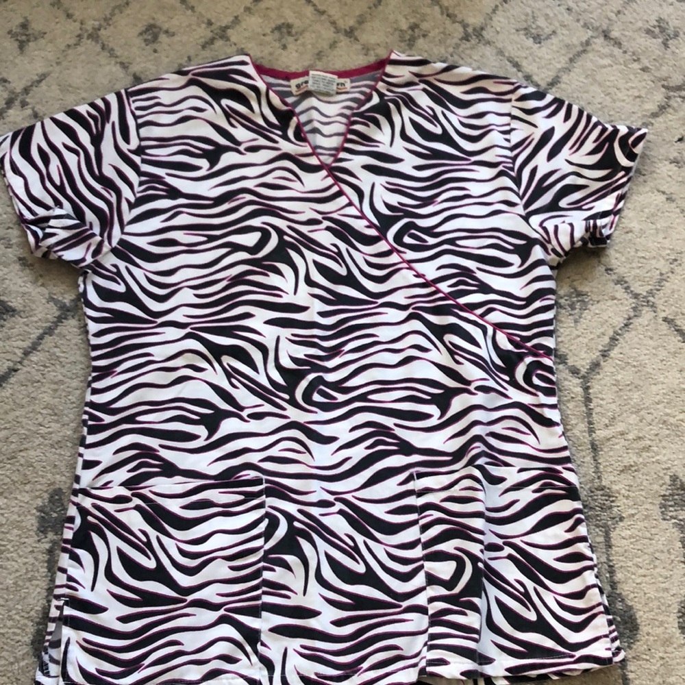 Scrub Top Bundle! - image 5